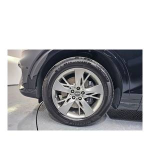 Genesis GV70 2.5T essence 2WD 2024, direction à gauche, boîte automatique, sièges en cuir, caméra arrière, norme d'émission Euro V, 40 914 km - Product Image 5