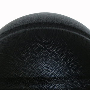 Ballon de basketball de haute qualité pour sports en intérieur et en extérieur avec revêtement en PU, taille 7, durable et flexible, logos personnalisables disponibles - Product Image 4
