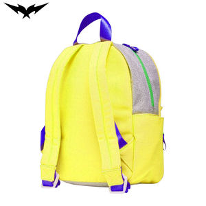 Sac à dos de voyage pour enfants durable et facile à nettoyer, sac à dos scolaire pour enfants avec fermeture éclair, logo personnalisé par sublimation pour unisexe - Product Image 4