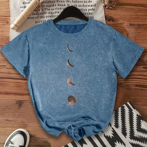 Camiseta Gráfica Vintage con Fases Lunares Azules, Estilo Casual, Manga Corta, Unisex, Algodón, Streetwear, OEM, Venta al Por Mayor - Product Image 1