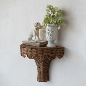 Étagère murale en rotin naturel durable, support de présentation fait main en osier, décoration bohème pour la maison, organisateur pour salon, vente en gros B2B - Product Image 3