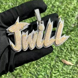 Colgante de Letra Personalizable de Moissanita Hecho a Mano, Colgante de Nombre Bicolor con Incrustaciones, Lujoso Estilo Hip Hop, Plata de Ley 925 Certificada - Product Image 1