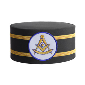 Gorra de la Francmasonería Past Master Blue Lodge Negra con Ribete Dorado Premium y Emblema Bordado con Bandas Doradas y Bordado Redondo Azul - Product Image 1