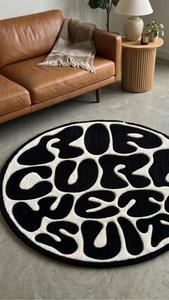 Alfombra Moderna Única con Tipografía en Espiral, Hecha a Mano con Lana, Antideslizante, Diseño Gráfico Regular en Blanco y Negro, Alfombra Decorativa - Product Image 6