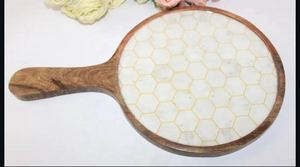 Tabla de Pizza de Madera Estilo Nórdico, Bandeja Redonda Rústica para Servir Pan, Queso y Otros Alimentos, Esencial para la Mesa - Product Image 3