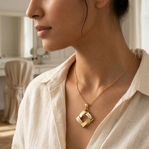 จี้เพชรทองคำแท้ 18k และ 14k หรูหรา พร้อมเพชรธรรมชาติรับรองคุณภาพ เหมาะสำหรับงานแต่งงานสุดโรแมนติก - Product Image 2