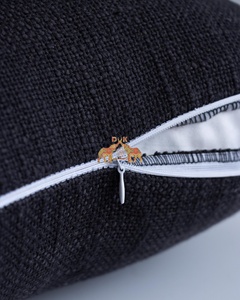 Fundas de cojines de algodón de lujo para sofá con cremallera, fundas de cojín lisas de alta calidad para hotel. - Product Image 3