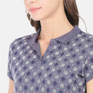 Polo de Mujer con Estampado Geométrico, Manga Corta, Tejido Transpirable, 100% Poliéster, Estilo Casual - Product Image 4