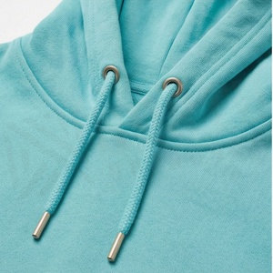 Sweat-shirt à capuche court personnalisé pour femme, style urbain, tendance hiver, avec logo frontal, décontracté et à la mode - Product Image 4