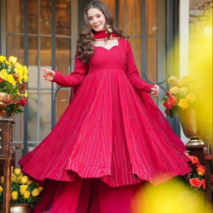 Ramdev Trading Kurta/Kurti de Seda Pesada Moderna de Secado Rápido con Bordado Georgette para Mujer, Ideal para Bodas, Diwali y Fiestas - Todo Tipo de Ocasiones - Product Image 1