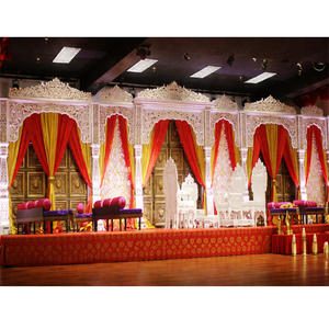 Grand ensemble de scène de mariage Bollywood, décorations de scène de mariage glamour, magnifique ensemble de scène pour la nuit de noces, décoration d'événements en Australie - Product Image 1