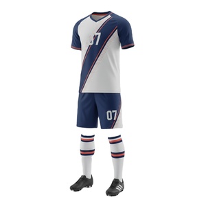 Conjunto de Camisetas de Fútbol de Poliéster Sublimadas Personalizadas de Alta Calidad, Cuello en V, Manga Corta, Ligeras, Transpirables y de Secado Rápido - Product Image 1