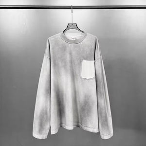 Camiseta de Manga Larga Personalizada de 300 g/m², Lavada con Ácido, Desgastada, de Algodón Puro, Estilo Destroyed, para Hombre, Ropa Urbana - Product Image 1