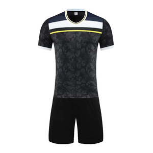 Uniforme de Fútbol Americano OEM, Conjunto Personalizado con Camiseta y Pantalones Cortos Deportivos para Adultos, Transpirable, Ecológico, 100% Poliéster de Fábrica - Product Image 2