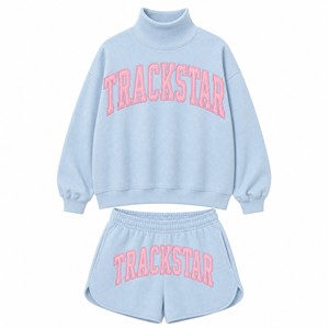 ชุดเสื้อสเวตเชิ้ตคอเต่าผ้าฟลีซ Trackstar สำหรับผู้หญิง พร้อมกางเกงขาสั้น สไตล์สตรีทแวร์ รุ่น TS-SET-020 - Product Image 1