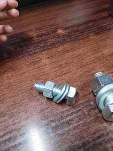 Vis à tête hexagonale avec écrou et rondelles - Product Image 6