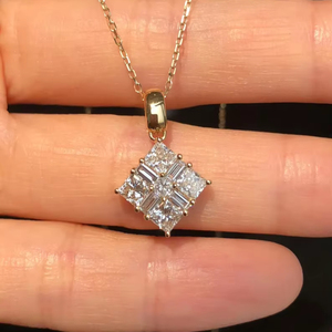Collier élégant avec pendentif en grappe de diamants en or 14 carats, collier en diamant taille princesse carrée pour femme, bijoux minimalistes délicats - Product Image 1