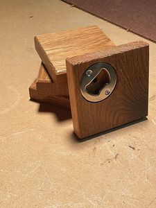 ที่เปิดขวดแม่เหล็กติดตู้เย็นขนาด 4 นิ้ว ทำจากไม้ไผ่และสแตนเลส เป็นมิตรกับสิ่งแวดล้อม พร้อมโลโก้สั่งทำ เหมาะสำหรับเป็นของขวัญส่งเสริมการขายสำหรับไวน์และเบียร์ - Product Image 4