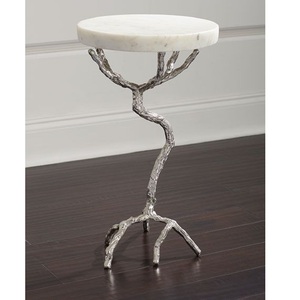 Mesa de Cóctel de Aluminio Dorado de Alta Calidad, Mueble Premium con Detalles Metálicos, Mesa Auxiliar para el Hogar, Hotel, Vino y Bebidas, Latón - Product Image 3