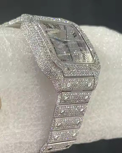 Montre en quartz Moissanite élégante Shadow Beam pour hommes, finition soignée et look épuré au poignet - Product Image 3