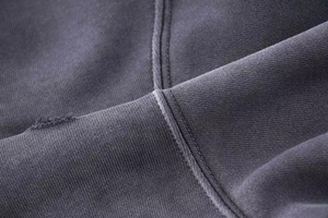 Sweat à capuche personnalisé OEM en polaire légère, patchwork multicolore, épaules tombantes, coupe oversize et carrée, grandes tailles, effet délavé à l'acide - Product Image 5