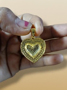 จี้รูปหัวใจประดับเพชรโมอิสซาไนต์แบบฝังเต็ม ดีไซน์ฮิปฮอป วัสดุเงินแท้ 925 สำหรับผู้หญิง นักร้องแร็ปเปอร์ จี้แบบฝังเพชรเต็มชิ้น เหมาะสำหรับเป็นของขวัญ - Product Image 2