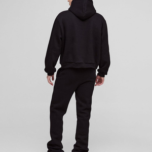 Ensemble survêtement baggy pour homme : sweat à capuche oversize et pantalon de jogging, coupe ample, tenue streetwear, tissu doux et respirant, confortable et décontracté - Product Image 2