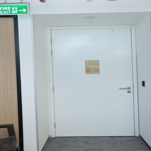 Porte coupe-feu en acier la plus demandée pour les immeubles de bureaux et les centres commerciaux, disponible à un prix abordable - Product Image 3