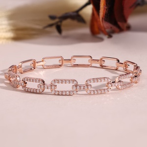 Pulsera de Diamantes en Oro Rosa de 14K para Mujer, Diseño de Eslabones Rectangulares, Uso Diario, Diamantes Naturales Redondos de Color D-E-F - Product Image 4