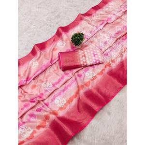 ผ้าพิมพ์ลายดิจิตัล dola Silk กับ kanjivaram border Work พร้อมด้วยสีชมพู - Product Image 1