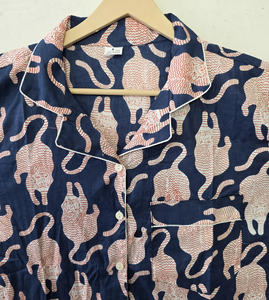 Ensemble de pyjama élégant et luxueux en coton 100% fait main pour femmes, imprimé floqué Jaipuri, vêtements de nuit doux, vêtements de détente d'été, ensemble de pyjama, combinaison de nuit - Product Image 3