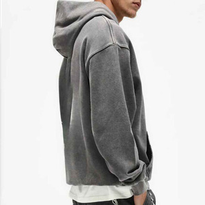 Sweat à capuche unisexe personnalisé, coupe oversize, effet vintage délavé, en molleton de coton épais, vierge, style streetwear - Product Image 4