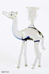 Figurine de chameau en verre soufflé à la main, artisanat en verre de Murano avec base verte, hauteur 13 cm - Product Image 4