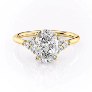 Anillo Iced Jewelz de 1.85 Quilates con Corte Ovalado, Chapado en Oro Amarillo de 14K para Ella, Certificado IGI, ¡Gran Venta! - Product Image 1