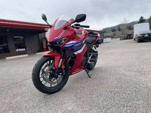 Moto sportive CBR500R rouge, 500 cm³, transmission 6 vitesses, ABS, EFI, moto de tourisme sportive - Product Image 6