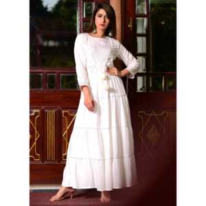 ชุดเดรสทรงเอไลน์สีขาวผูกด้านหน้า ประดับด้วยงานปักลายกอตต้าสีเงิน โดดเด่นด้วยดีไซน์เอวเข้ารูป - Product Image 3