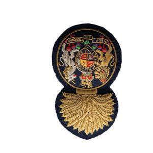 Écusson brodé sur mesure pour club, badge en tissu à coudre, design circulaire de luxe pour vêtement, broderie personnalisée - Product Image 6