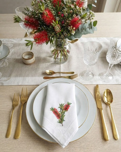 Serviettes de table carrées en coton brodé sur mesure, avec ourlet festonné, pour la décoration de table à la maison, les mariages et les fêtes - Product Image 3