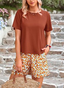 Conjuntos de mujer a la moda para verano, camisetas de manga corta con cuello en U y conjuntos cortos 100% algodón, conjunto de 2 piezas extragrande para mujer - Product Image 4