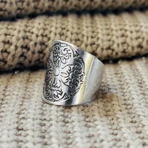 Latest Fashionable Wide band Brass <b>Ring</b> Vintage Silver Plated <b>Ring</b> Bold Etched <b>Statement</b> <b>Ring</b> Wholesale <b>Ring</b> For Men & Women - Product Image 3