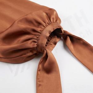 Nouvelle Robe Longue en Soie Brillante à Manches Longues, Abaya en Chiffon pour Femme, Motif Floral Tendance, Robe Modeste, Mode Islamique Élégante, Vente en Gros - Product Image 5