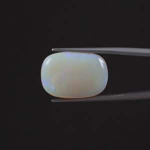 โอปอลธรรมชาติคุณภาพสูง รับรองโดย IGI สีขาว น้ำหนัก 9.81 กะรัต รูปทรงคุชชั่น ขนาด 19.5x13.5 มม. ขัดเงา ใช้น้ำมัน/แว็กซ์ ขนาด 6 มม. - Product Image 3