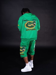 Conjunto de Sudadera con Capucha y Pantalones Cortos para Hombre, Color Verde, con Estampado Personalizado, Estilo Urbano, Cierre Completo, Diseño con Logotipo de Gators, Ropa de Primavera - Product Image 3