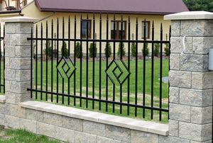 Clôture en fer forgé de haute qualité, clôture en fer sur mesure pour jardins, allées, limites, avec revêtement en poudre antirouille, expert en qualité - Product Image 4