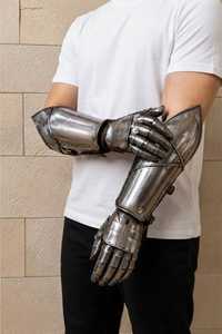 Guantes de Caballero Medievales de Acero Inoxidable, Armadura de Brazo de Estilo Antiguo, Pieza de Arte Coleccionable - Product Image 3