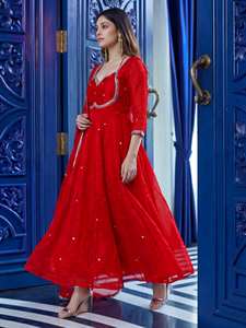 Ramdev Trading Kurta en soie Fandy pour femme avec broderie et sequins en soie, idéal pour les fêtes et les mariages - En stock - Product Image 3