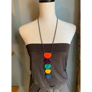 Collier en résine fait main abstrait et artistique, fournitures de perlage créatives, bijoux - Product Image 5