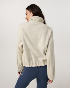 Veste Sherpa personnalisée pour femme, en polaire douce, vêtement d'extérieur d'hiver, coupe oversize, décontractée, chaude, avec fermeture éclair, fournisseur de vêtements en gros - Product Image 2