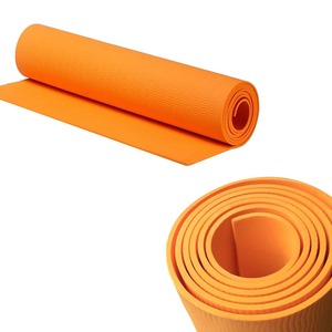 Esterilla de yoga plegable de 72 pulgadas, 4 mm, EVA, superficie reversible antideslizante, fácil de limpiar, para ejercicios en casa y en el gimnasio. - Product Image 1