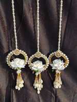 Paranda de mariée en perles blanches et Kundan pour Sangeet, Jaggo et Mehendi - Bijoux Patiala Shahi Choti